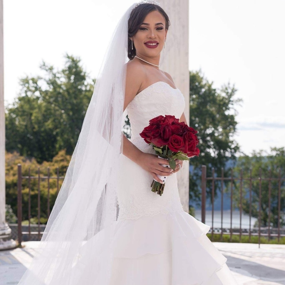 Ivory cathedral veil.